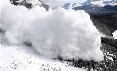 ریزش بهمن در اذربایجان غربی قربانی گرفت