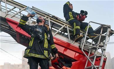 آتش‌سوزی گسترده در انبار لوازم یدکی موتورسیکلت مولوی