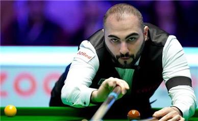 صعود وفایی به جمع ۱۶ اسنوکرباز برتر قهرمانی جهان