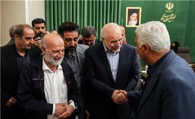 نشست قالیباف با تشکل‌های کارگری/ کشور متعلق به کار و کارگر است