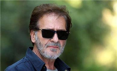 ابوالفضل پورعرب به عزای مادر نشست