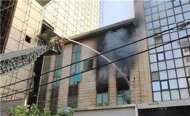 جزئیات آتش‌سوزی در دفتر اسناد خیابان ستارخان