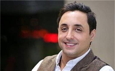 رامبد جوان وقتی می‌خواهد تمرکز کند، روی تخت دراز می‌کشد و با مراجعانش حرف می‌زند!