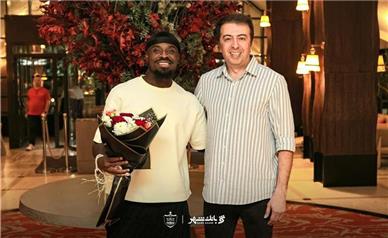 سرژ اوریه در آستانه پیوستن به پرسپولیس؛ مدافع سابق PSG در اردوگاه سرخ‌ها