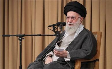 تحلیل‌هایی بر سخنرانی راهبردی رهبر انقلاب