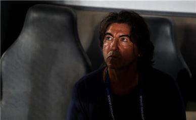 بازگشت ساپینتو به نیمکت در لبه پرتگاه