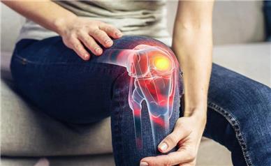 درمان آرتروز زانو با پرتودرمانی؟