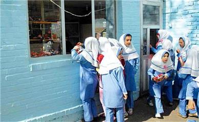 بررسی وضعیت آب، فاضلاب و بهداشت مدارس/ عرضه فست فود ممنوع می‌شود