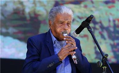 خالو قنبر در بیمارستان بستری شد