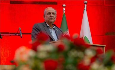 نیشکر الگوی موفق ارتباط صنعت و دانشگاه است