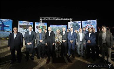 پخش گزارش افتتاح پروژه‌های زیرساختی و فناورانه فرودگاه بین‌المللی کیش با حضور وزیر اقتصاد در شبکه خبر