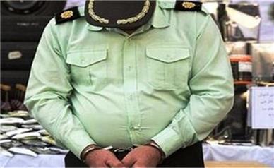 ۲ مأمورنما در بالای شهر تهران حین اخاذی دستگیر شدن