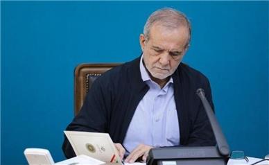 قهرمانی تیم‌های کشتی آزاد و فرنگی ایران؛ پزشکیان از جوانان تقدیر کرد