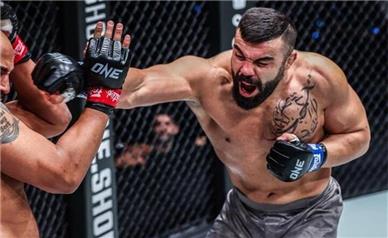 خداحافظی امیر علی اکبری از MMA