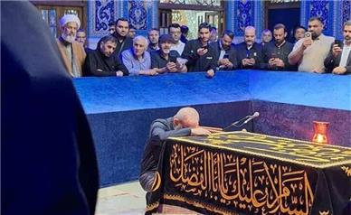 پزشکیان به مزار رهبر شهید انقلاب ادای احترام کرد