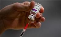 تولیدکننده واکسن آسترازنکا به عوارض نادر و لخته خون اعتراف کرد